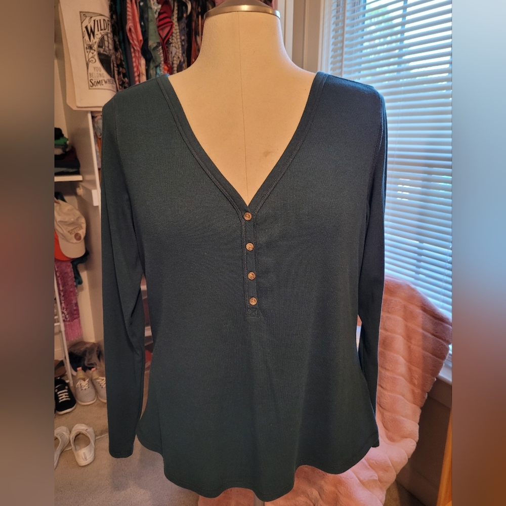 Old Navy slim fit Henley